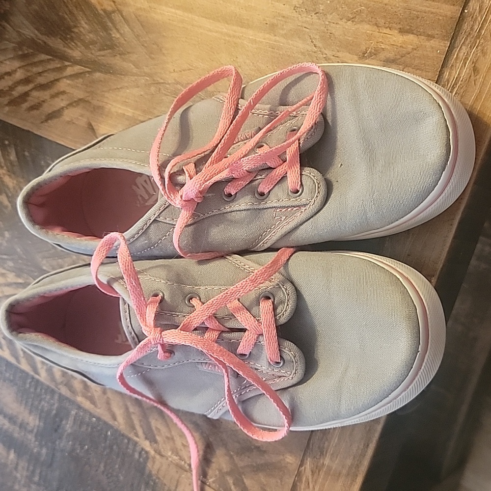 Girls vans